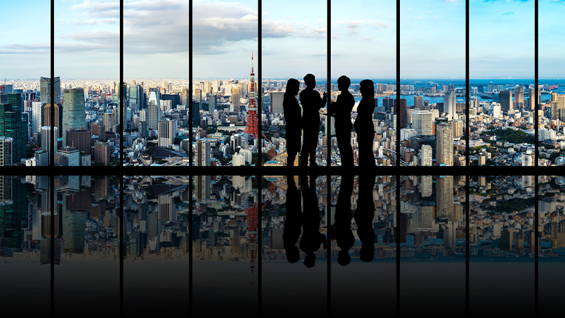 Group of business person in front of the urban cityscape