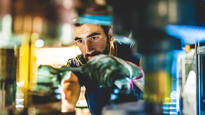 A New Incentive Helps Manufacturers Hire Apprentices